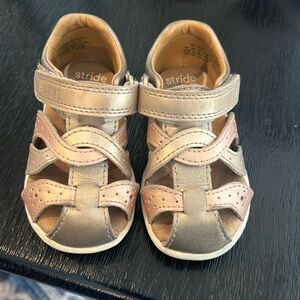 Stride Rite SRTech Xena Strappy Velcro Sandals Baby Girl Toddler Size 4.5W